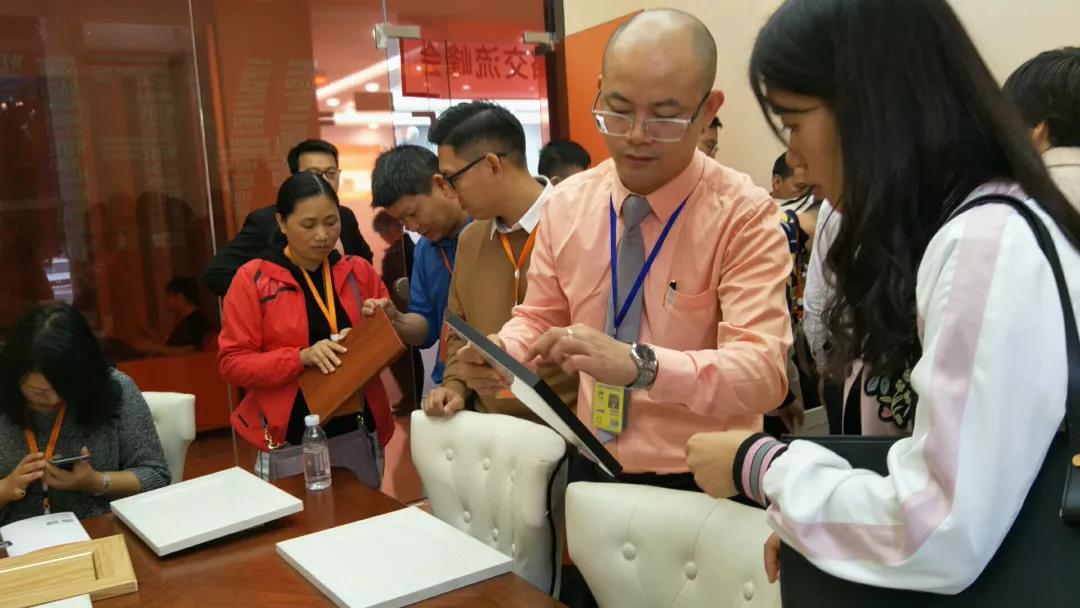 南宫NG28铝家具 | 2018广东南宫NG28集团第26届战略相助财产峰会盛大举行